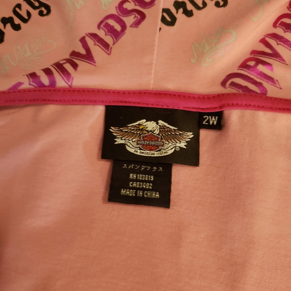 Womens size 2w Harley Davidson pink long sleeve shirt with hoodie